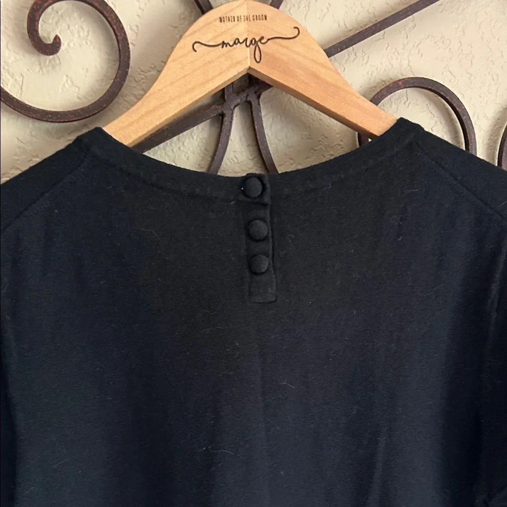 Banana Republic Black Short Sleeve Sweater - Picture 5 of 6